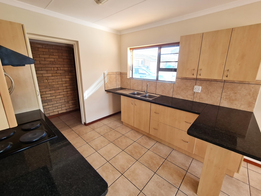 2 Bedroom Property for Sale in Jeffreys Bay Central Eastern Cape